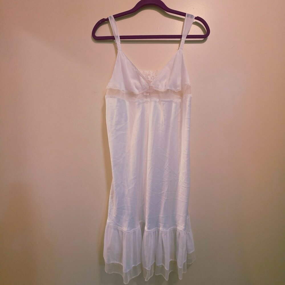 Victoria's Secret Angels White Slip M